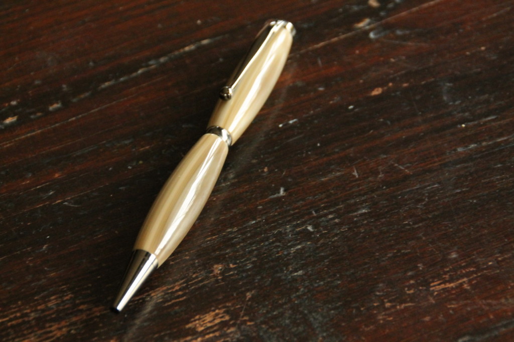 gun metal fancy pen acrylic bone 02